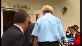 Rick Scott cast his vote, relax in Fort Lauderdale