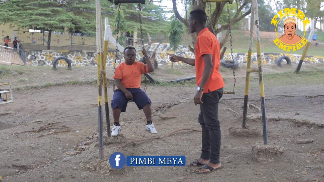 Huyu Pimbi anawapa Taabu Sana walimu wake 😂😂😂