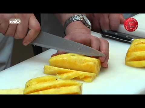 recette-de-feuilleté-caramélisé,-ananas-rôti-et-menthe-crist