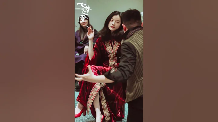倪妮 面如凝脂眉似画，目若朗星眸带笑。#倪妮话剧 #倪妮气质 - 天天要闻