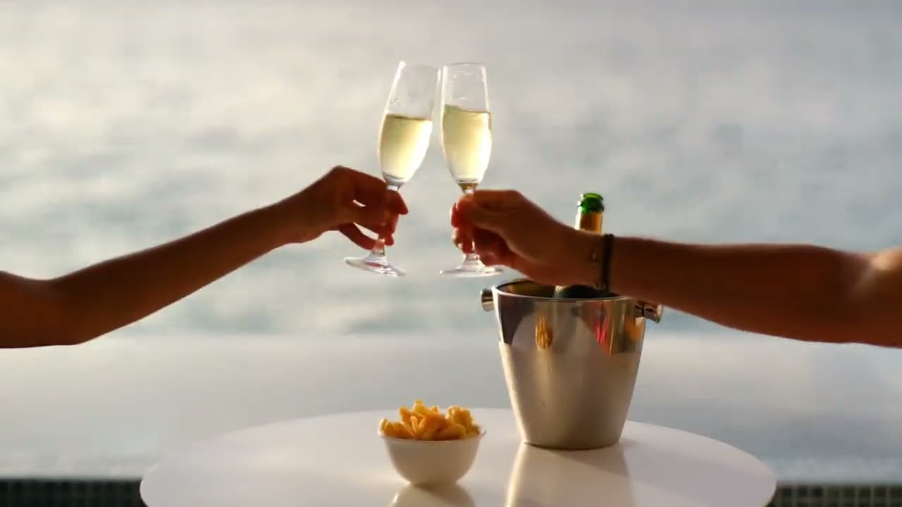 The Standard, Huruvalhi Maldives – videó