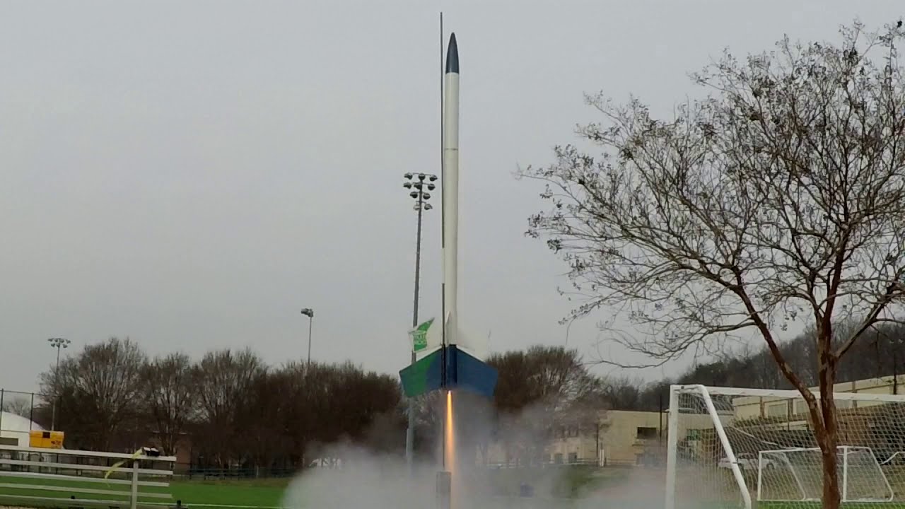 Estes MultiROC with Booster B6-0 / B6-6 Flight.  No Glider.  Recovery of this rocket is always risky