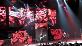 SCORPIONS - Sting In The Tail et Make It Real (HD) - PARIS BERCY 23/11/11 par FX