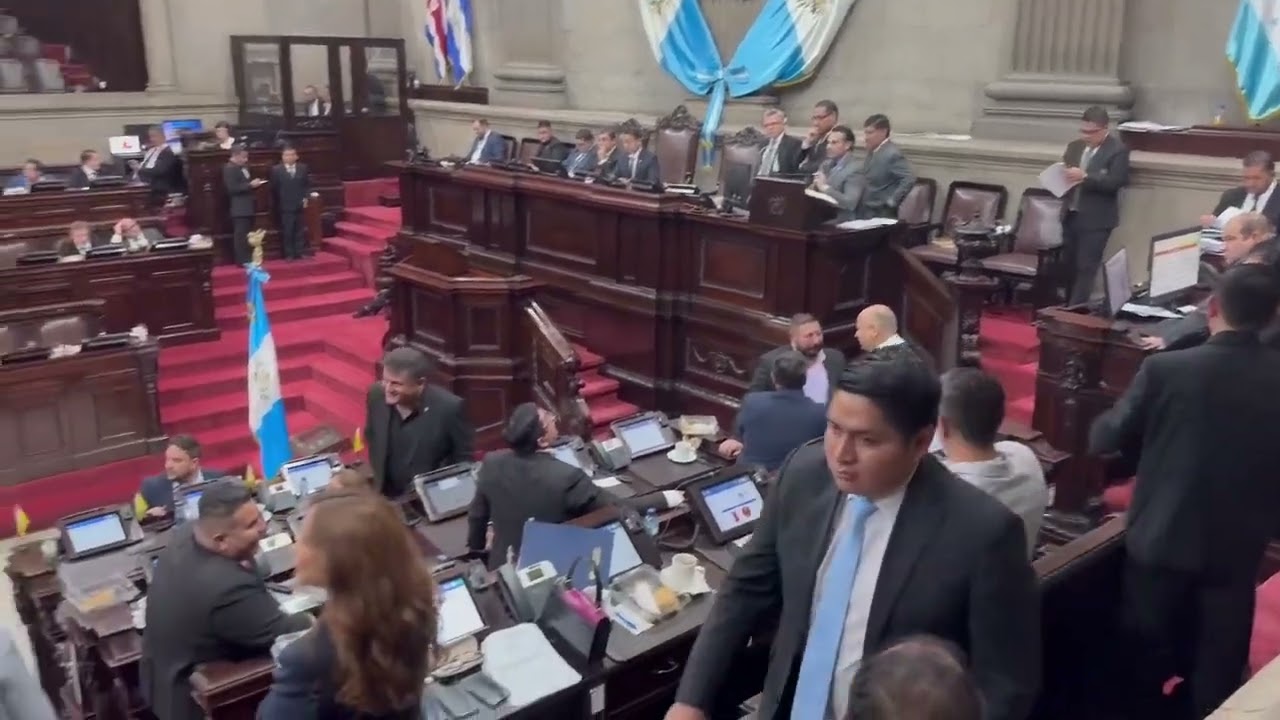 Fracasa la propuesta de Samuel Pérez de sacar al CACIF de ANADIE