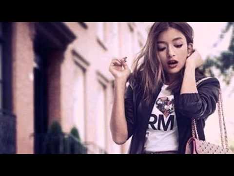ローラ 写真 動画
