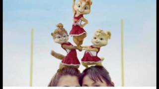 The Chipettes- Leona Lewis Bleeding Love