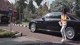 Ghea Youbi-Gak Ada Waktu Beib