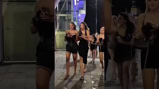 Manchester nightlife weekend💃🇬🇧#liverpool#shorts#uknightlife#vibes#viralshorts#nightlifeshorts #walk