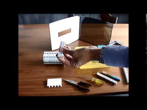Video: ¿Cómo se coloca un tablero de contabilidad a una base?