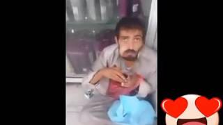 SUBHANALLAHH!!! Orang gila membaca al quran dengan sempurna