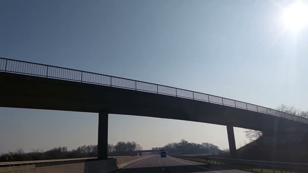 ဥယျာဉ်  ဂျာမနီလမ်းများ 21689