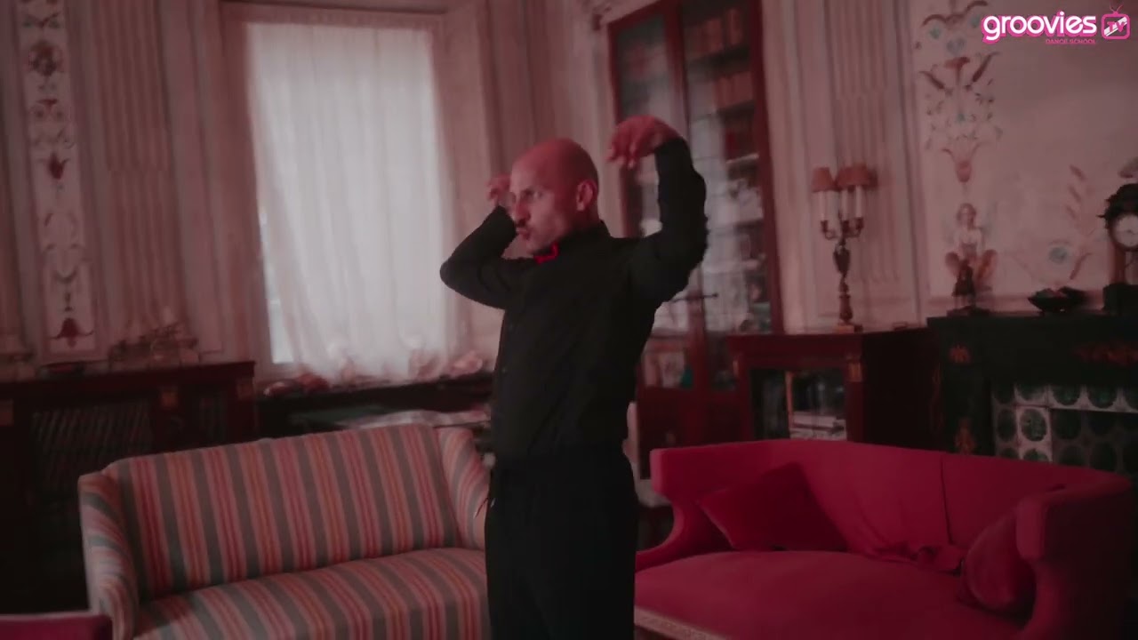 Groovies Dance School - Filip Simaz - Voguing