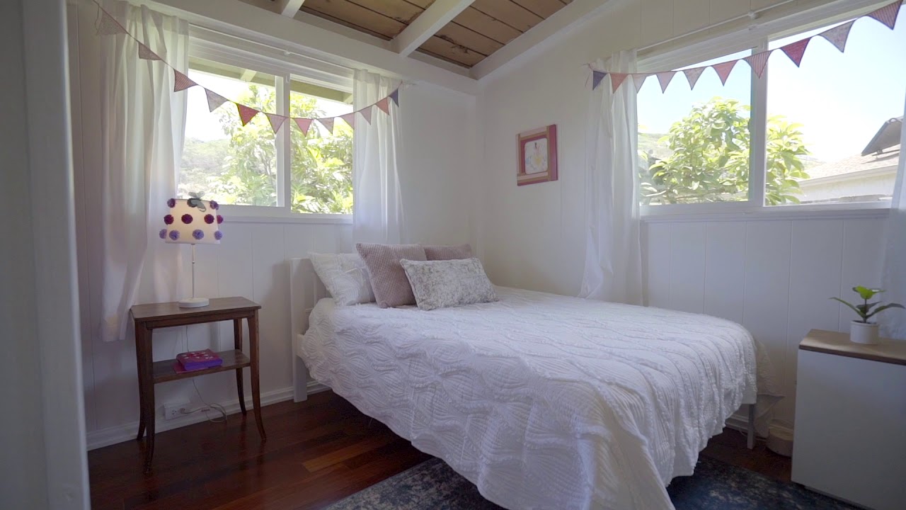 354 Kaumakani St YouTube