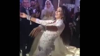 نورا   ترقص وسط الناس وهي فى قمه سعادتها2019