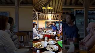 Download Lagu The Owner Of Bumi Langit Resto, Jogja MP3 Download Lagu The Owner Of Bumi Langit Resto, Jogja MP3