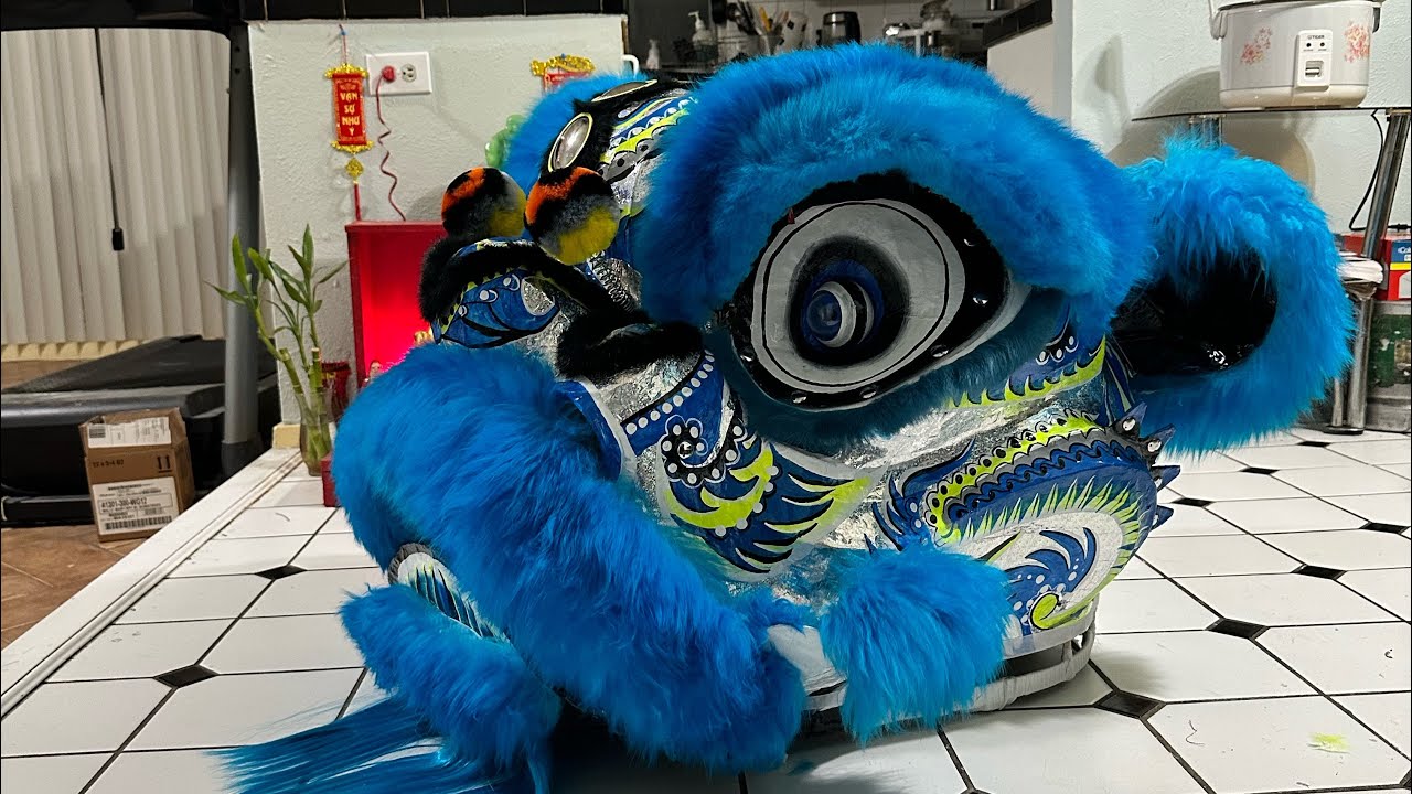 HOW TO MAKE A LION DANCE HEAD FUNCTIONAL EYE LID YouTube