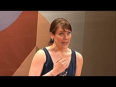 Xotin va eshakda ikkita xoroz Talaba bilan porno