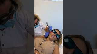 Manon Tanti Arrte De Fumer Avec Laserostop  Une Sance Calme Et Totalement Indolore