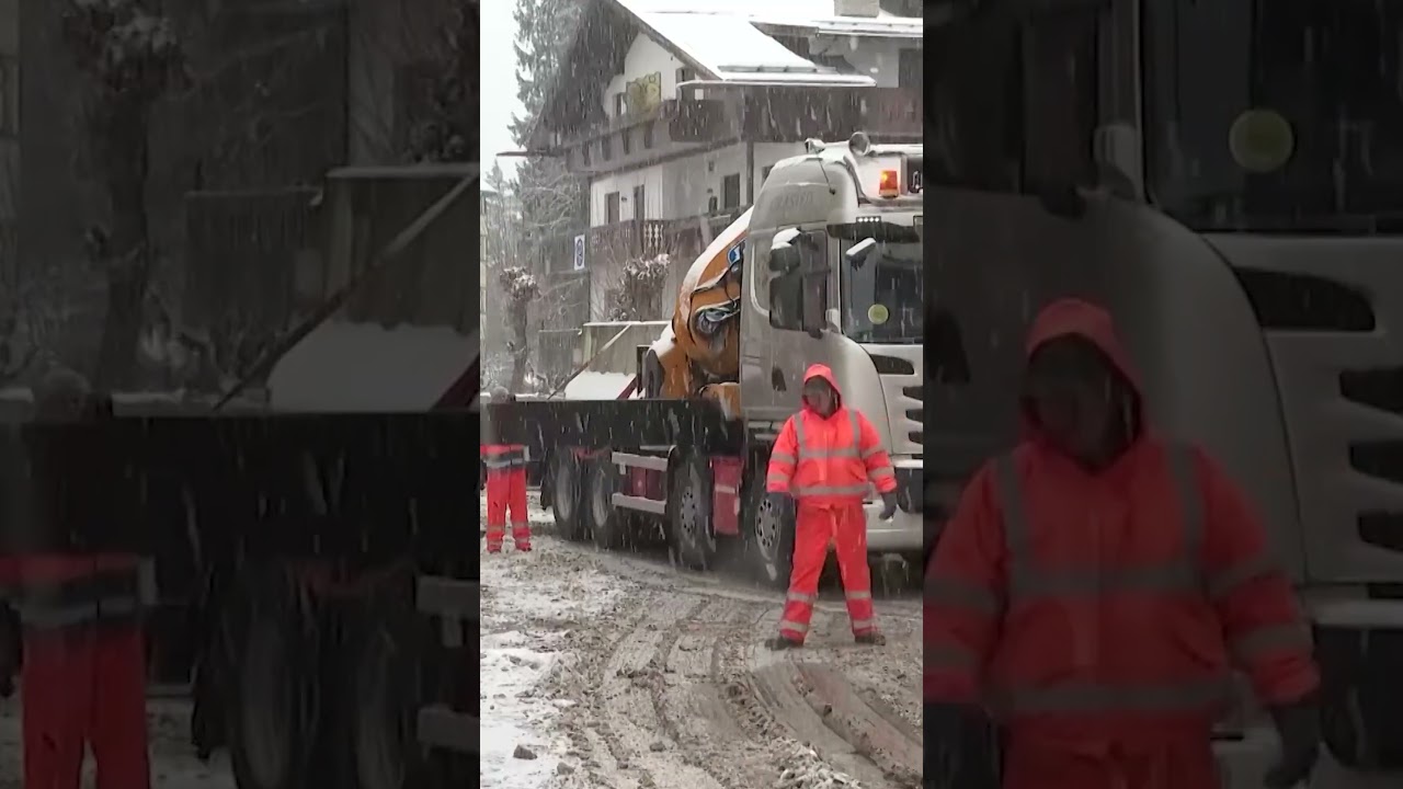 Snow blankets Cortina as workers race to finish venues
