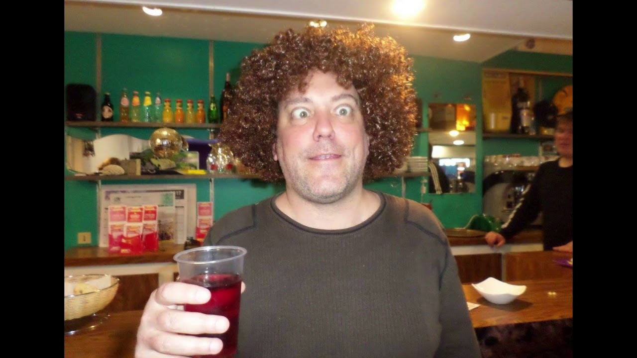 Chanson officielle municipales Nevers 2000 vins ! patates et choucroute