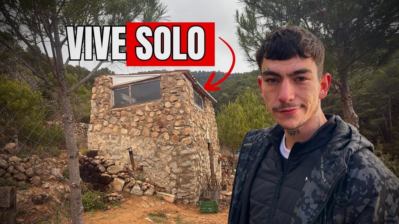 Este Chico VIVE AISLADO En Medio Del BOSQUE Con 23 AÑOS - “Aquí Me He Encontrado a Mí Mismo