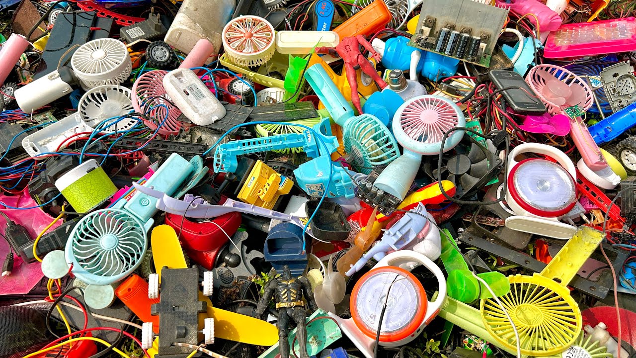 Breaking and opening scraps toys and fan for dc motor | electronics gadgets breaking for making idea