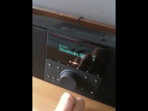 Squeezebox sync problem (SOLUTION = Updated Squeezecenter)