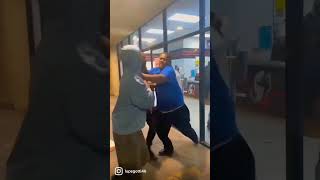 Crip Mac Fights Manzo Over A Lil Cesar's Hot & Ready 🍕 👊🏾