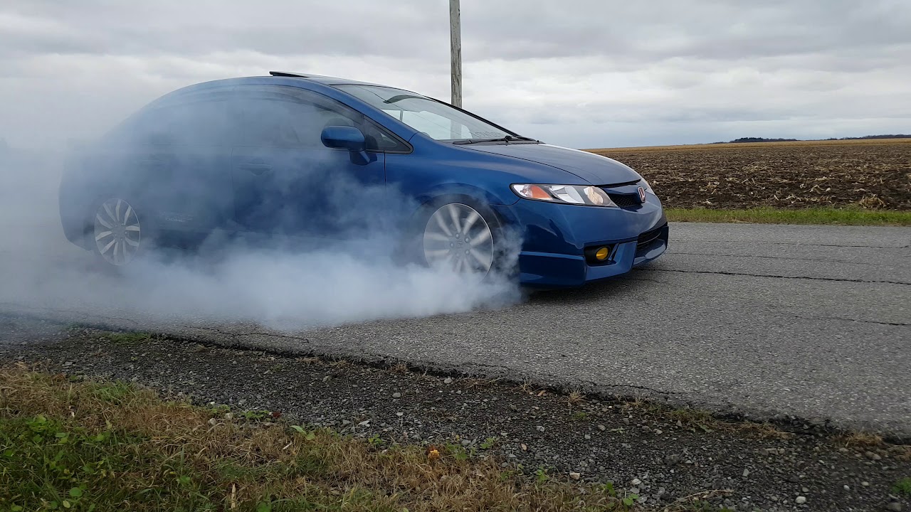 2010 FA5 Civic Si Burnout