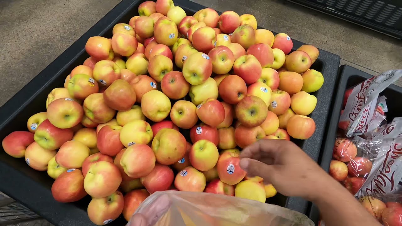 October 30, 2021/319 Shopping at Walmart Super center. Sulphur Springs Texas