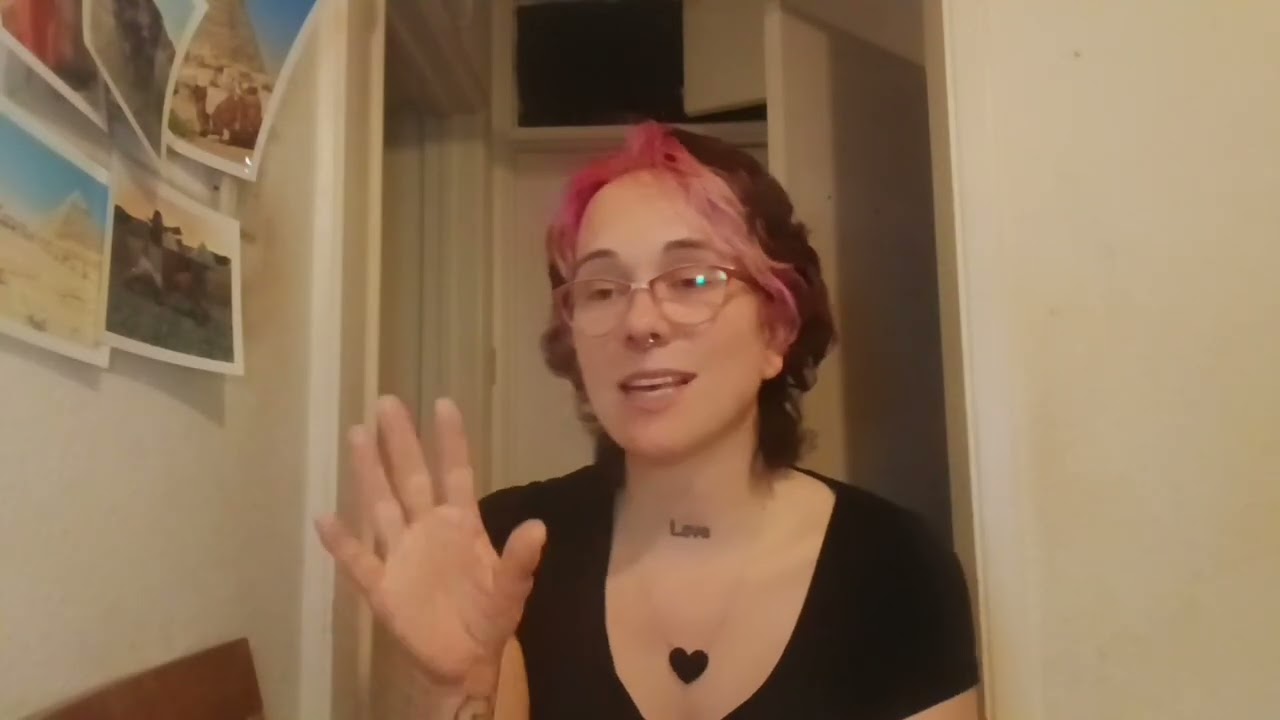 Left at the airport with NO TICKET and NO PLAN... |