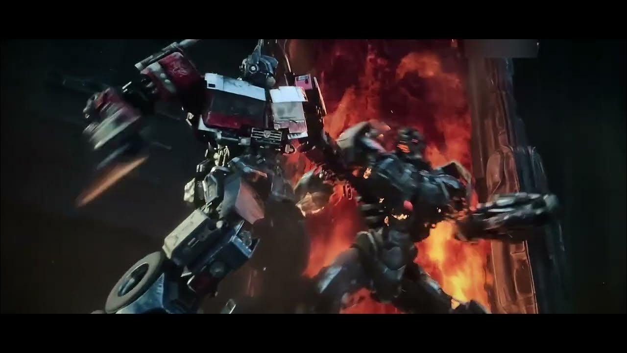 Бой оптимуса. Transformers 4 optimus prime. Бой оптимуса. Скурдж и оптимус прайм. Бой оптимуса.