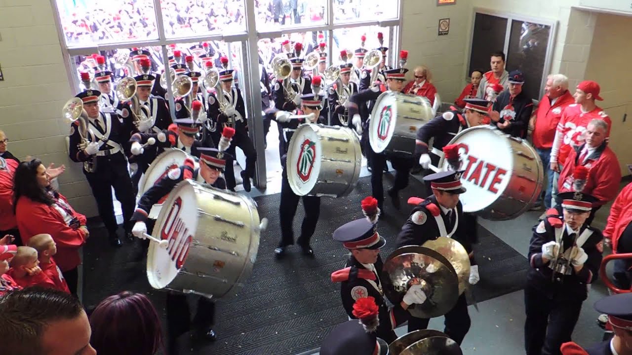 Ohio St marching band entrance into skull session bass drum dance YouTube