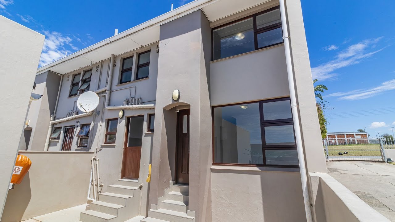 Beacon Bay - ELO-RS01809