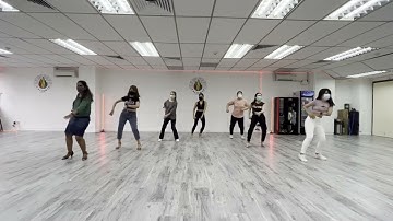 Caliente Dance Studio Singapore Salsa shines demo to El Gran Combo de Puerto Rico - Coro, Coro, Coro