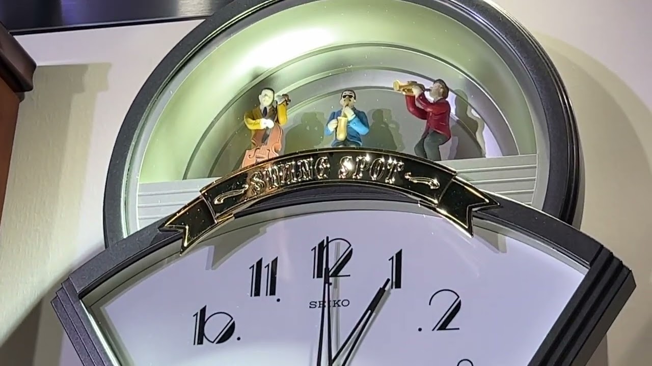 ヒット商品！SEIKOからくり時計「スウィングスポット」 - YouTube