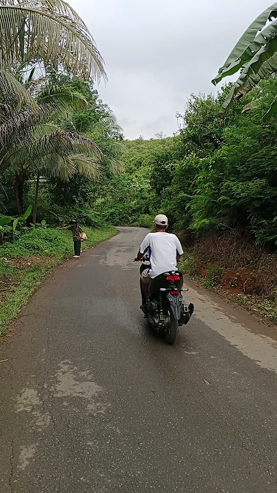 Kampung  yang penuh kenangan#kenangan#kampungsepi #shortvideo #masukberanda #suasanayangindah
