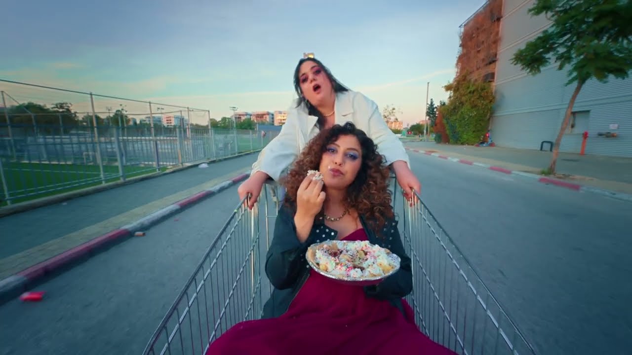 Doda Fufa - Spinning Alone  (Lyric Video)