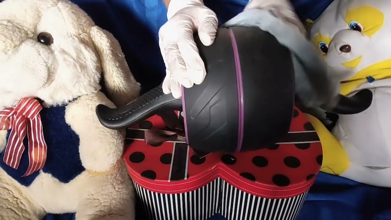 Mencuci Membersihkan Bahan bahan Olahraga