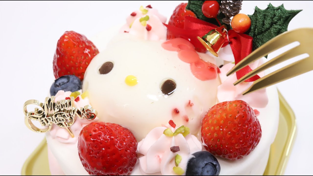 Hello Kitty Christmas Cake with Magic Spin Mug - YouTube
