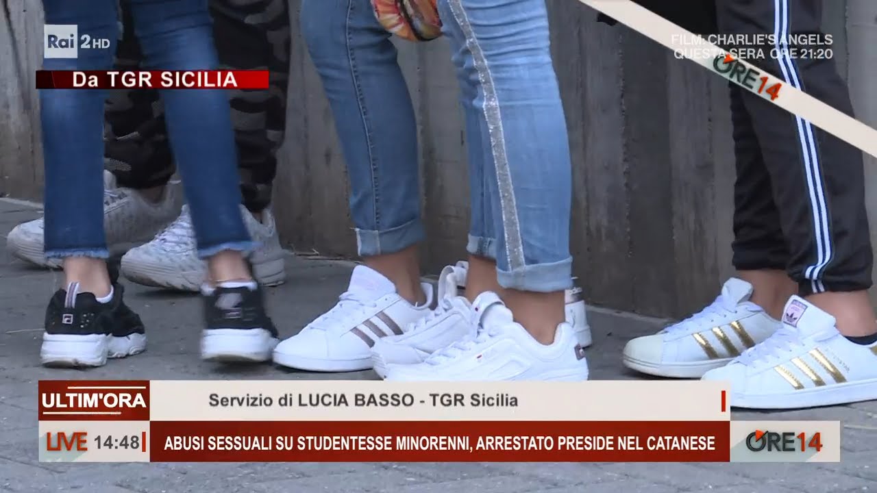 Abusi sessuali su studentesse minorenni, arrestato preside nel Catanese - Ore 14 del 16/10/2023