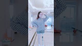 Chinese RHD amputee one leg girl dancing in her prosthetic leg
