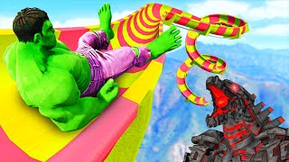 Hulk VS MechaGodzilla - Ragdolls/Fails on Water Slides in GTA 5