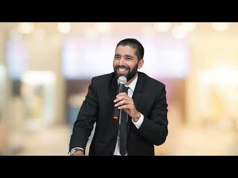 נהג האוטובוס החוצפן עצר באמצע הכביש וחסם את התנועה 🚌 כולם עצבניים וכועסים 😤 עד שפתאום נפתחת הדלת...