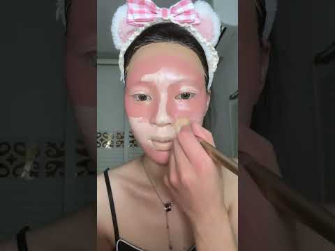 자 여자의 메이크업 스타일은 안으로 밀어 넣는 거야. 별거 아니야 #인기 #신수 메이크업 튜토리얼 #메이크업 #메이크업 백만 신성 계획 #메이크업