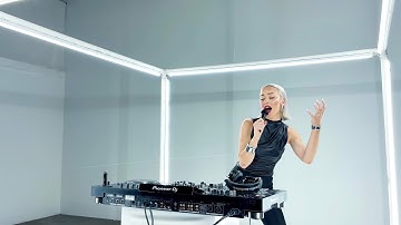 ARi - Metasin Live Series Ep. 013 [Melodic House Progressive House Mix 2025] 4K