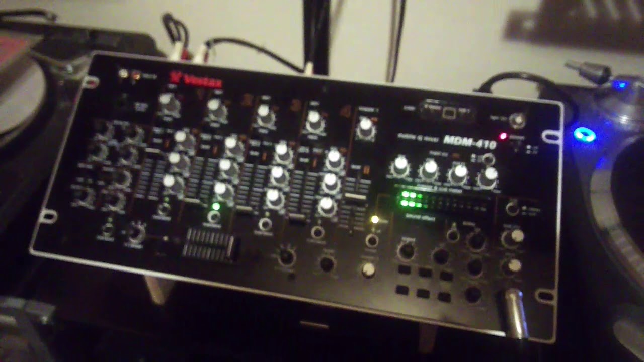 Vestax MDM-410 DJミキサー Vestax MDM-410 - Mobile 4ch mixer - YouTube