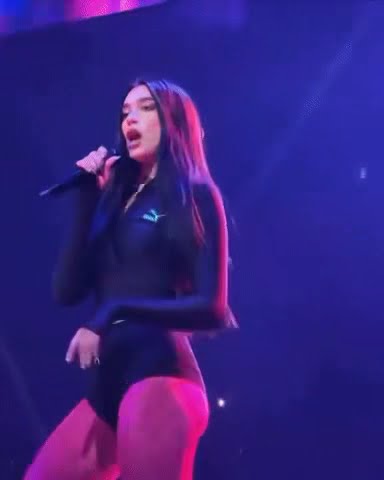 Dua Lipa Tits - YouTube