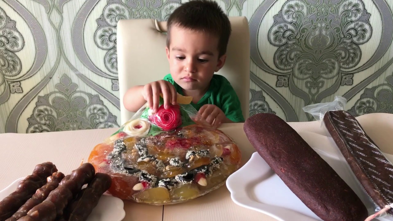 Малыш Давид Челендж армянские сладости Армянская еда бастурма чурчхелла ...