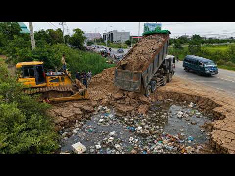 Incredible landfill! Dump Truck 25ton Driver Back Uploading overturned Rescued Bulldozer Shantul…